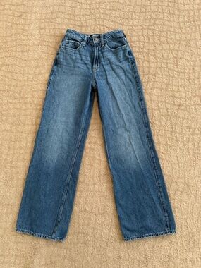 Hollister Ultra High-Rise Baggy Jeans in Blue size R23